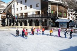 Pattinaggio su ghiaccio a Cogne - Valle d'Aosta